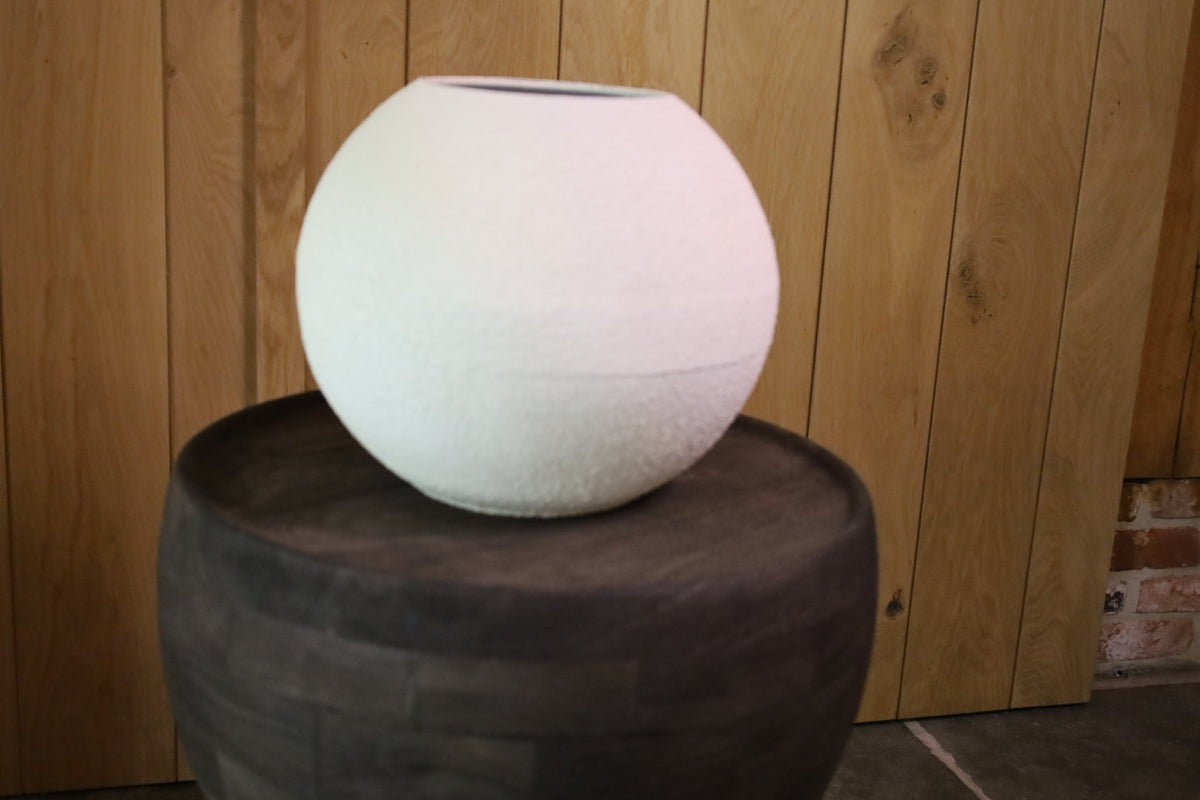Witte bolle vaas