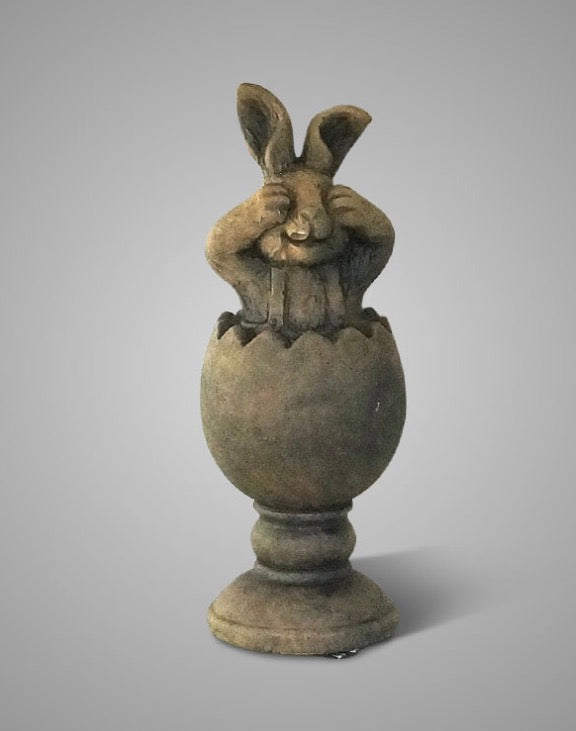 Surprise Egg With Hare Majestic Brown D.7 H.18
