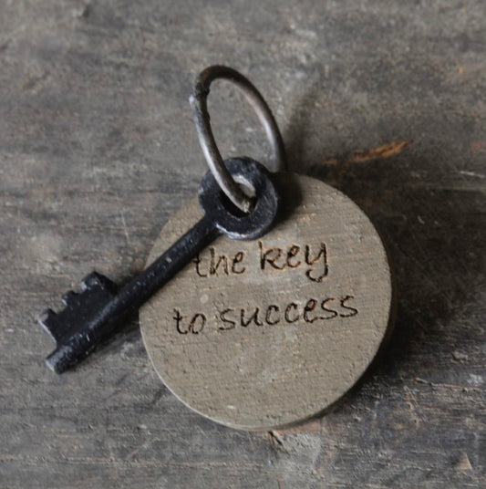 The key to success Afmeting ca. (HxBxD) 5x5x1 cm