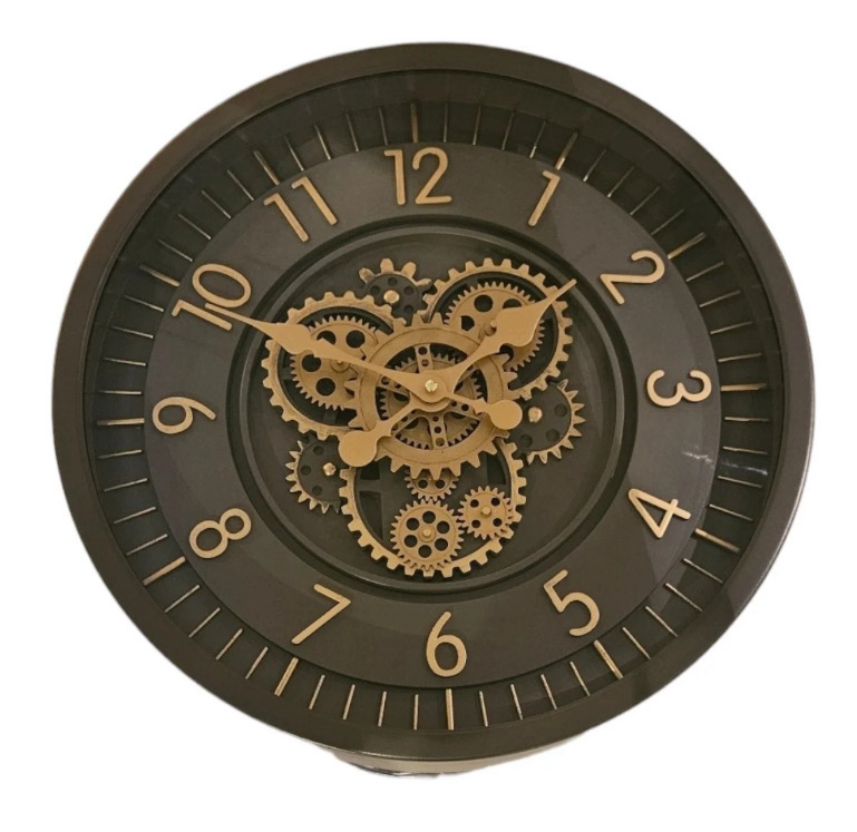 Klok met radartandwielen met cijfers