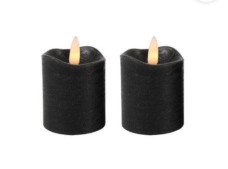 Zwarte stompkaars met knopcelbatterijen