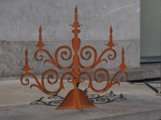 Roeste kandelaar 52x48cm