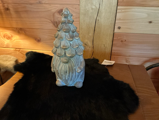 Kerstman met dennenappel op zijn hoofd 23cm hoog