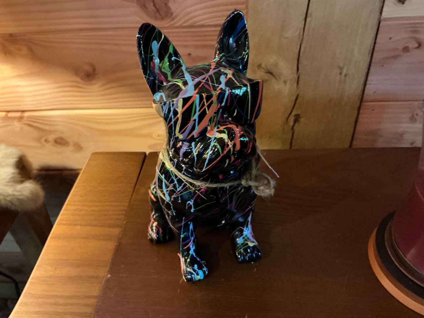 Franse Bulldog met kleuren 20x12cm