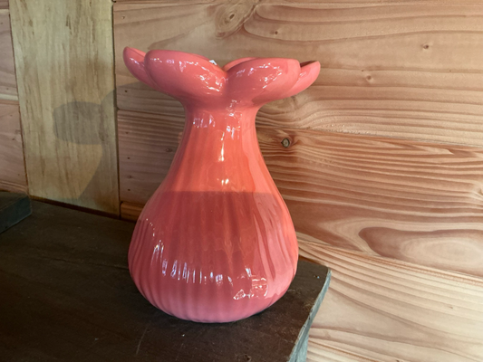 Donker of licht roze vaas bloemvorm