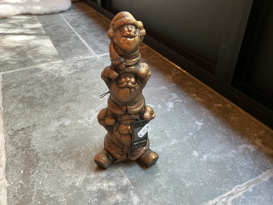 Kerstmannen op elkaar