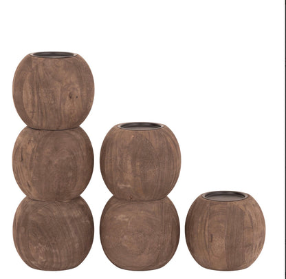 Kandelaar in dark brown 	17.0 x 17.0 x 28.0 cm