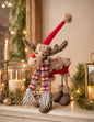 Staande eland met rode velvet outfit 40cm