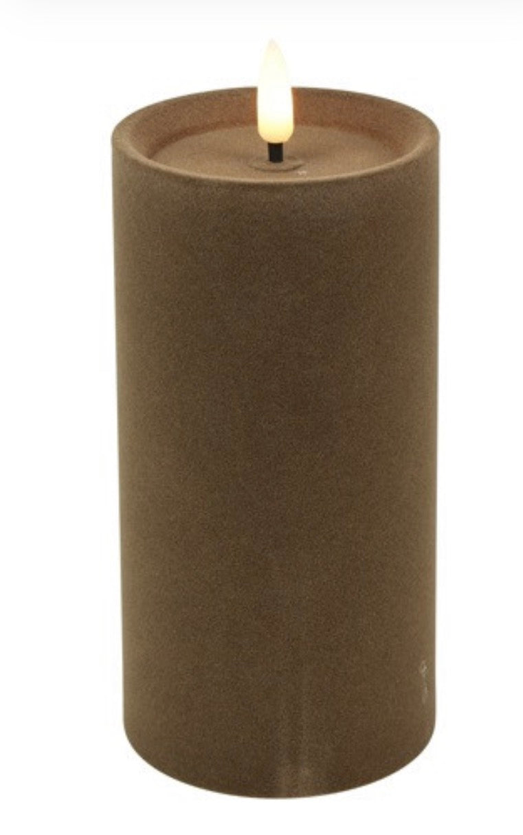 LED Kaars Stomp velvet Ø7,5CM ro Lyon XL taupe-7,5x7,5x15CM